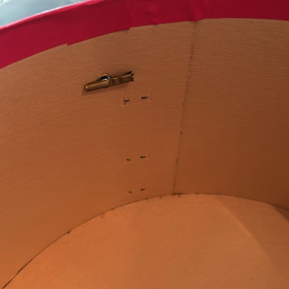 Schiaparelli Hat Box - vintage - Picture 8 of 9